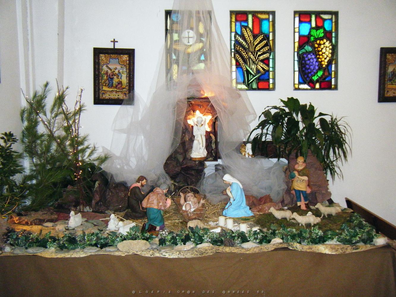 CRECHE DE NOEL 2012 A SANTA CRUZ NIMES  (6).JPG